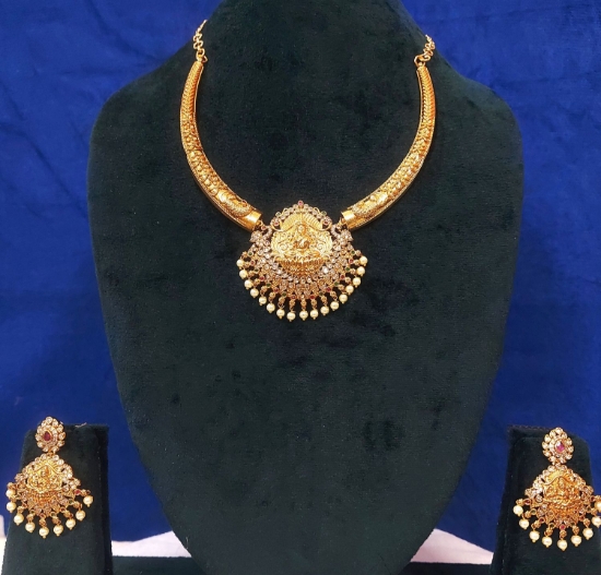 Picture of Gold kante necklace